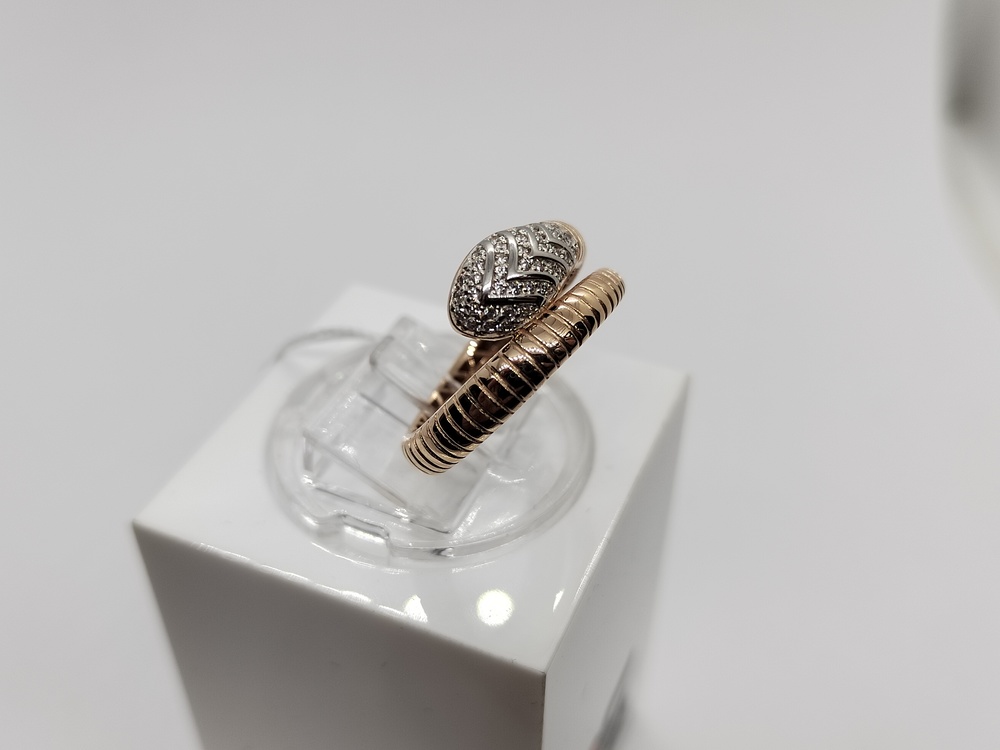 КОЛЬЦО С КАМНЯМИ (Au 585)