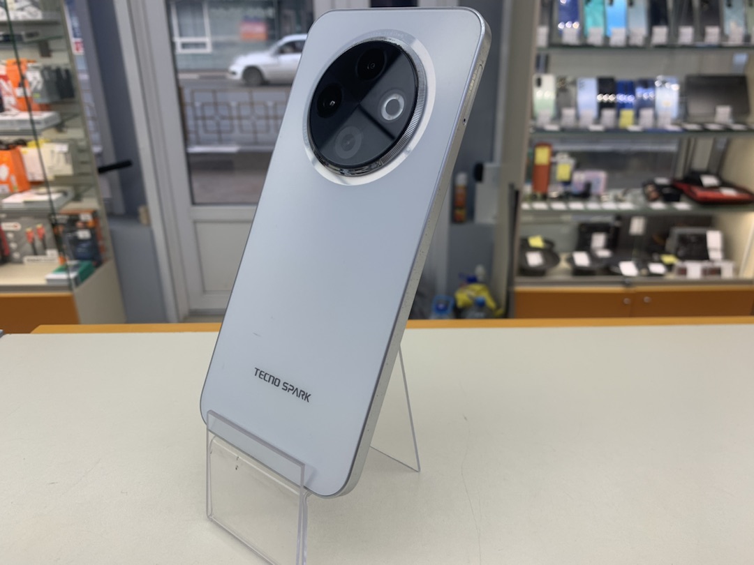 Смартфон Tecno SPARK 30C 4/128