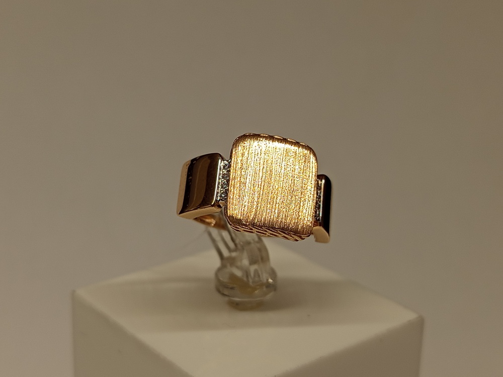 КОЛЬЦО С КАМНЯМИ (Au 585)