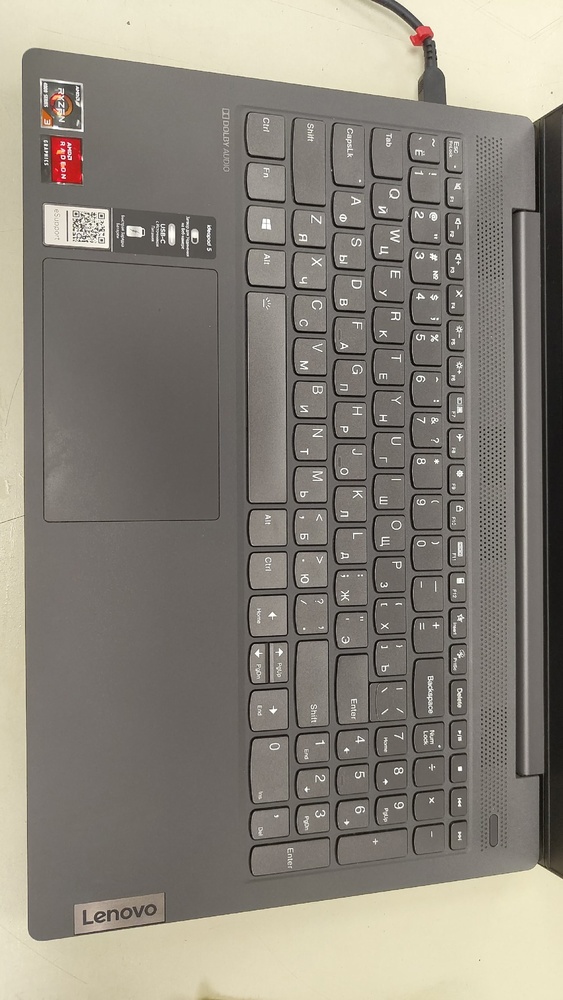 Ноутбук Lenovo; Ryzen 3 3200U, Radeon Vega 3, 6 Гб, 128 Гб, Нет