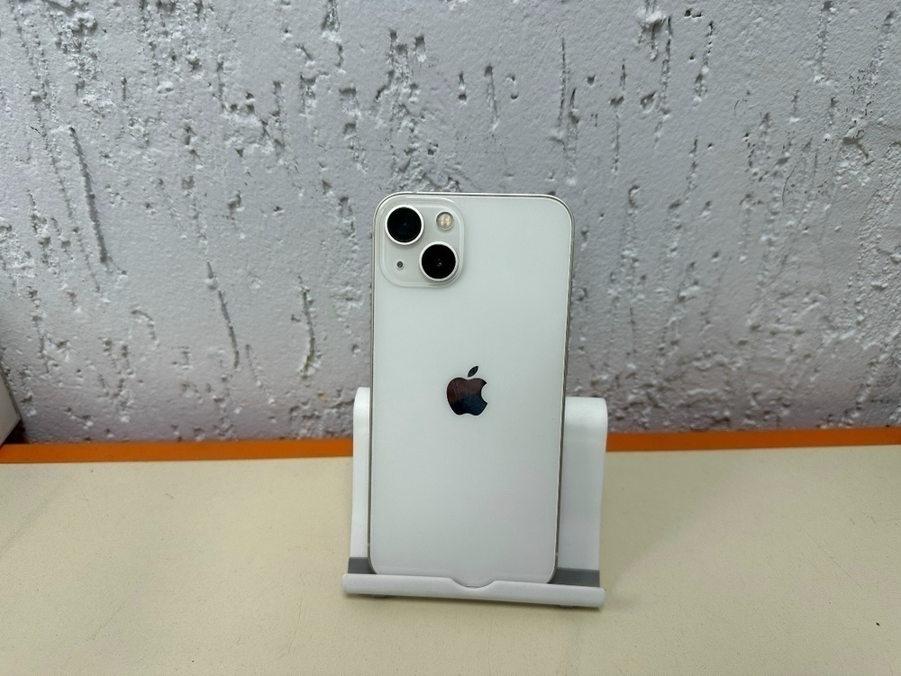 Смартфон Apple iPhone 13 128Gb