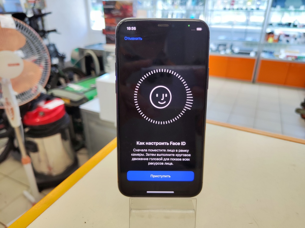 Смартфон Apple iPhone 11 Pro 64Gb