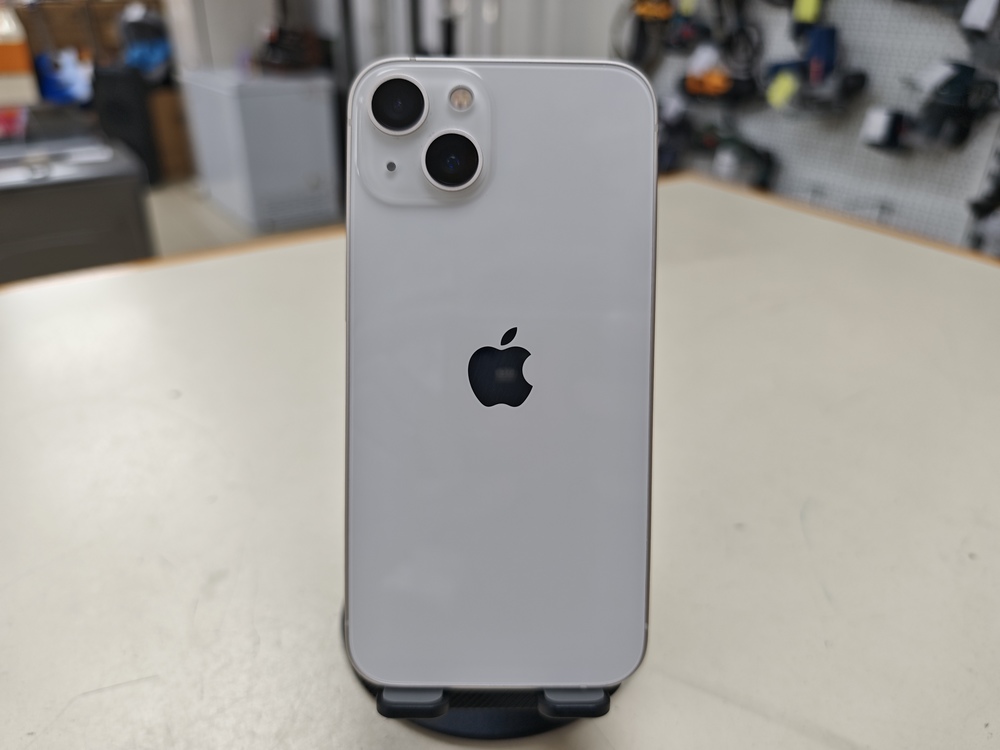Смартфон Apple iPhone 13 128Gb