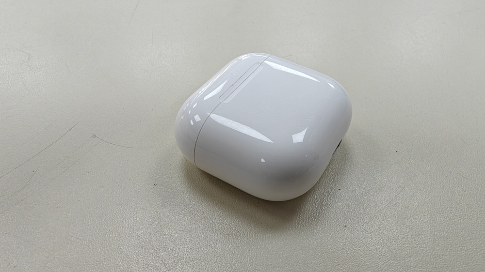 Наушники беспроводные Apple AirPods 4 Без ANC
