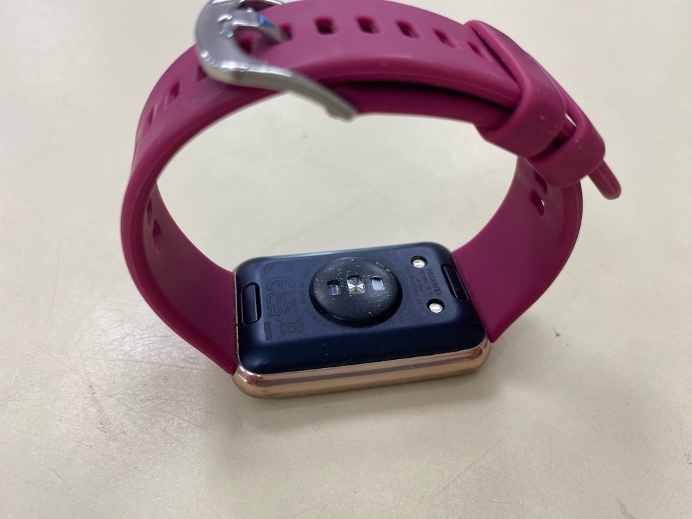 Смарт-часы Huawei Watch FIT
