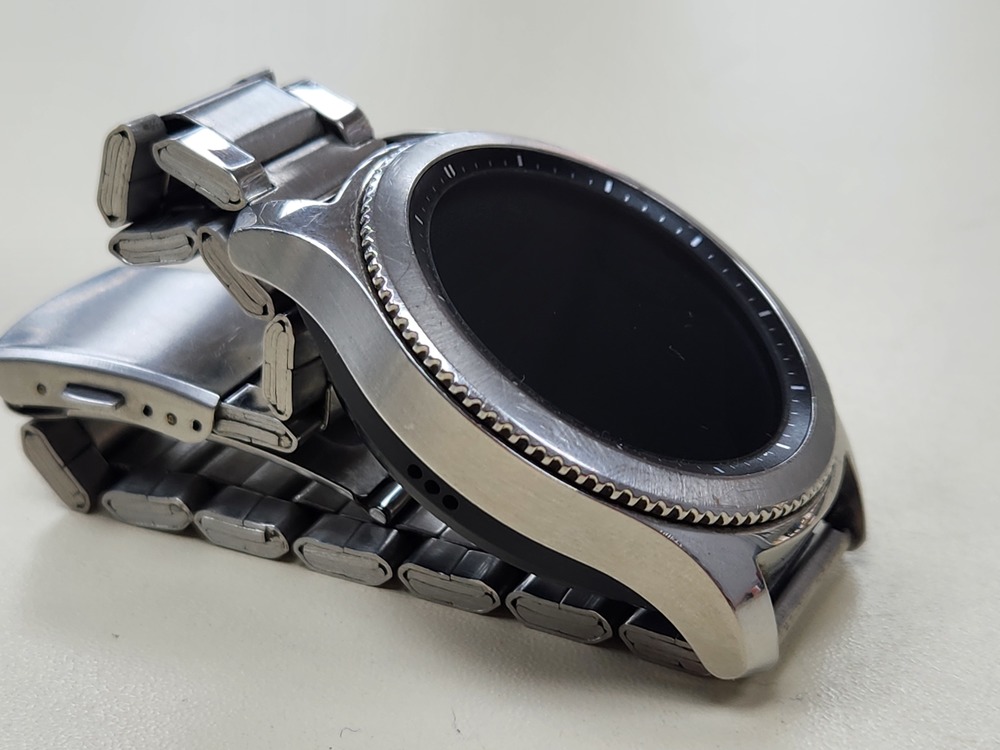 Смарт-часы Samsung Gear S3 classic