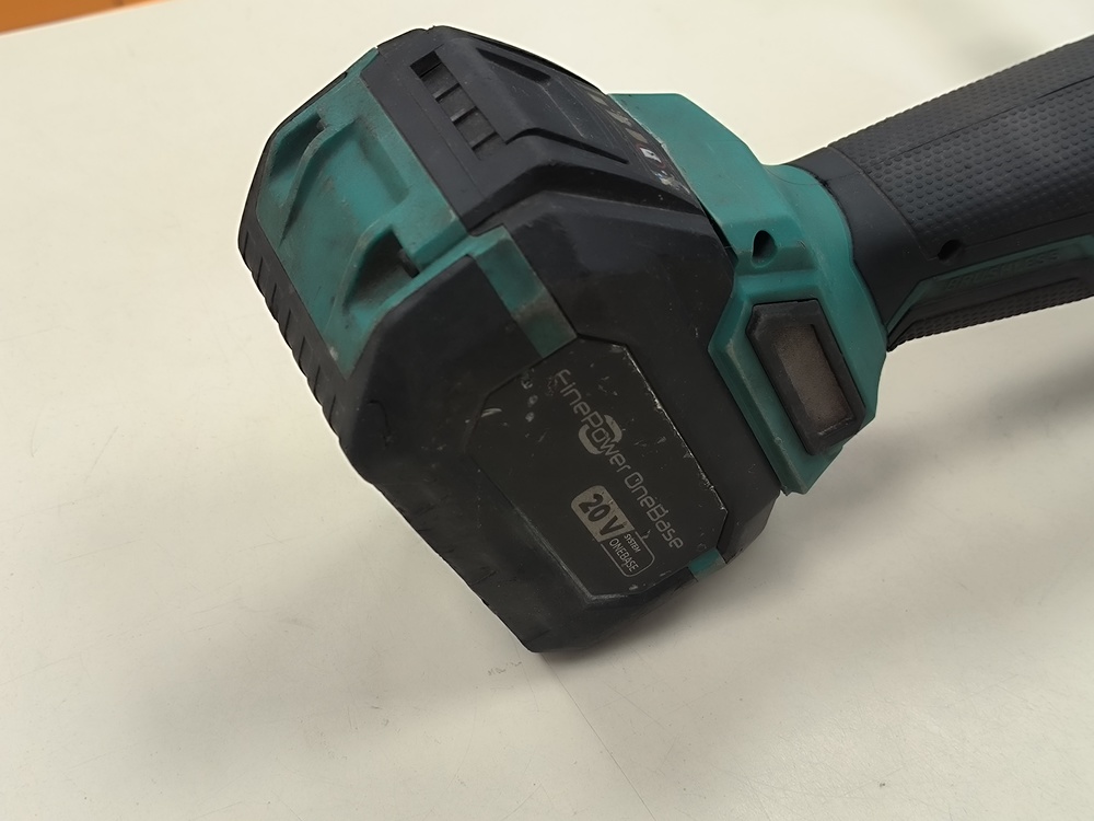 Угловая шлифмашина FinePower cagbl100