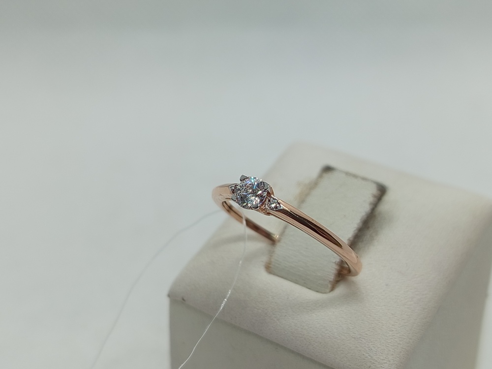 КОЛЬЦО С КАМНЯМИ (Au 585)