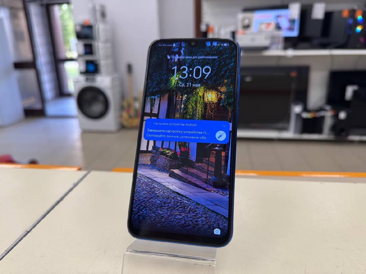 Смартфон Honor 10i 4/128