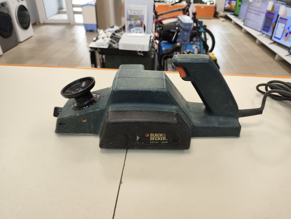 Электрорубанок Black & Decker KW750 500W