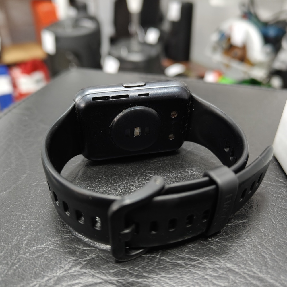 Смарт-часы Huawei WATCH FIT 2