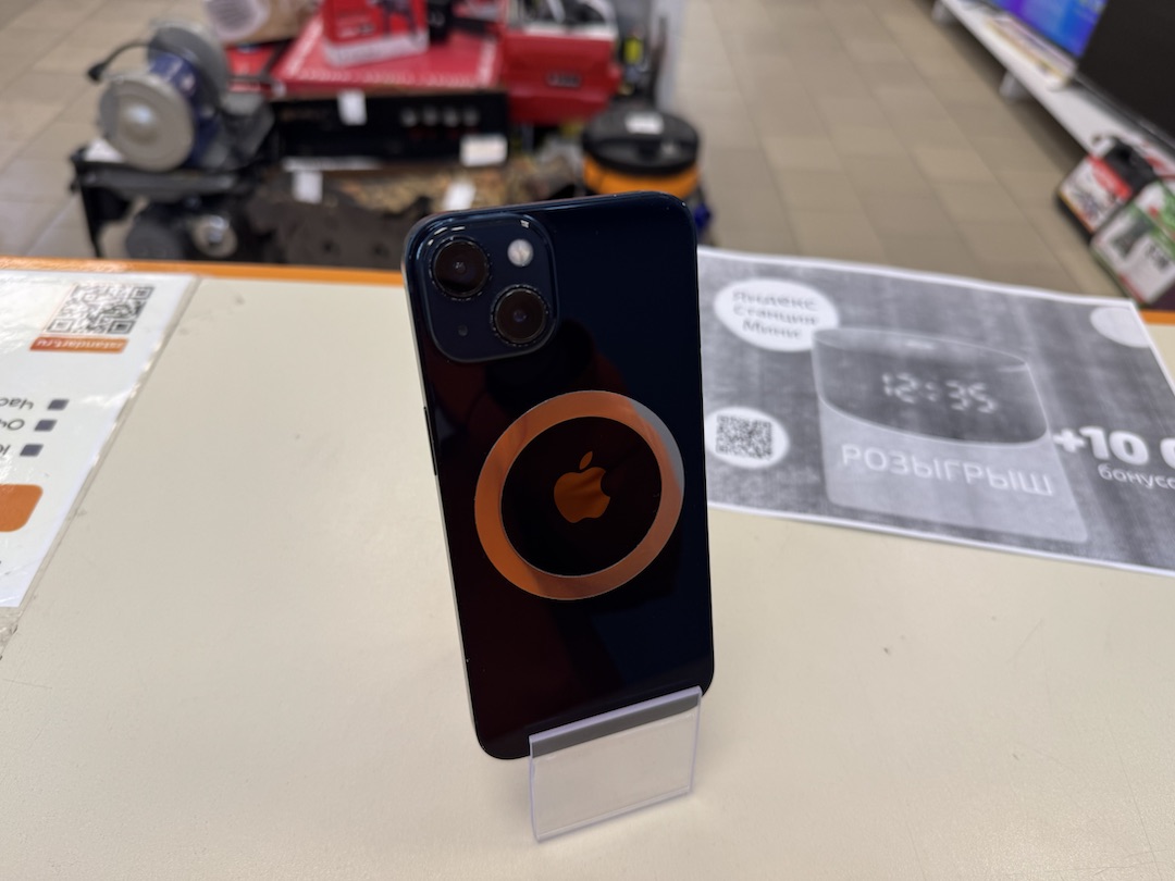 Смартфон Apple iPhone 13 256Gb