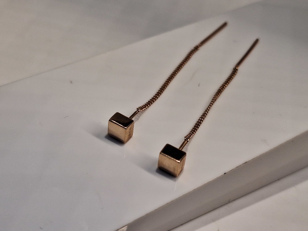 СЕРЬГИ ПРОДЕВКИ без камня (Au 585)