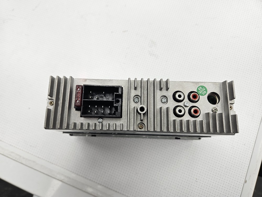 Автомагнитола Centek CT-8107