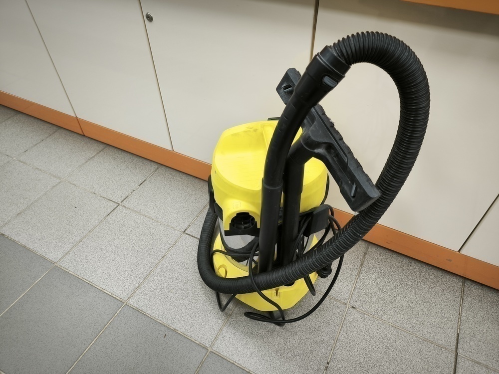 Пылесос Karcher WD 3 P