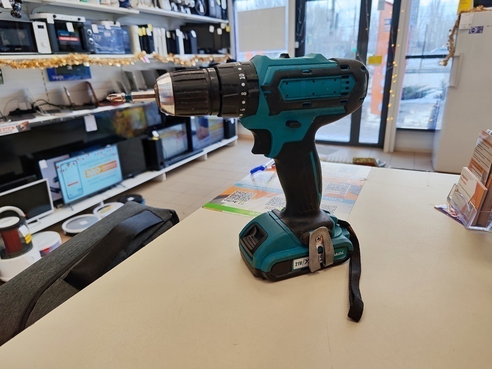 Шуруповерт Makita DDF453