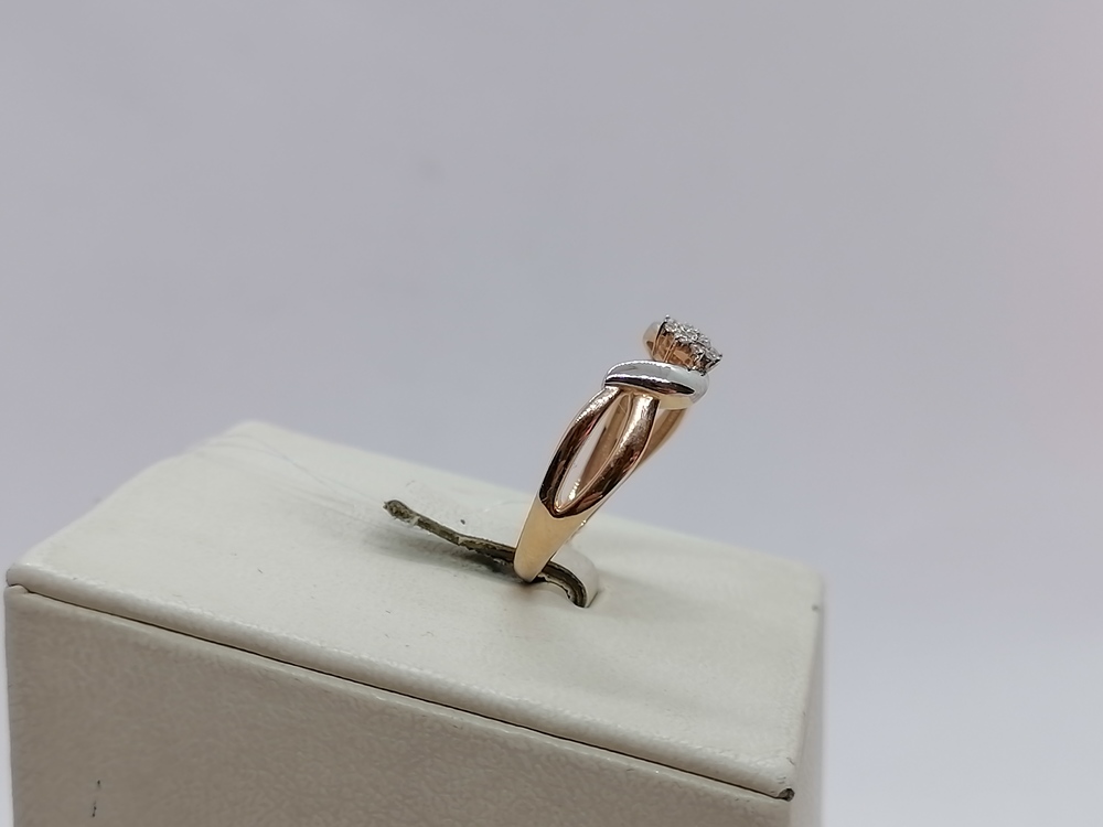 КОЛЬЦО С КАМНЯМИ (Au 585)