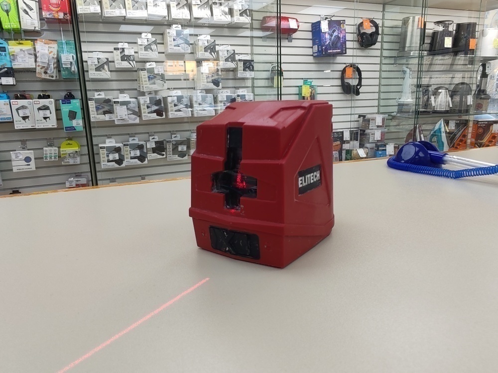 Нивелир Elitech ПЛ 4