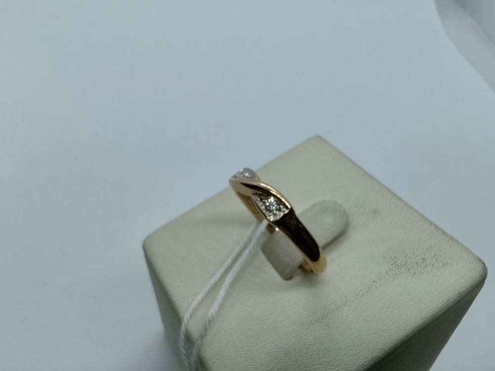 КОЛКМИ585 КОЛЬЦО С КАМНЯМИ (Au 585)