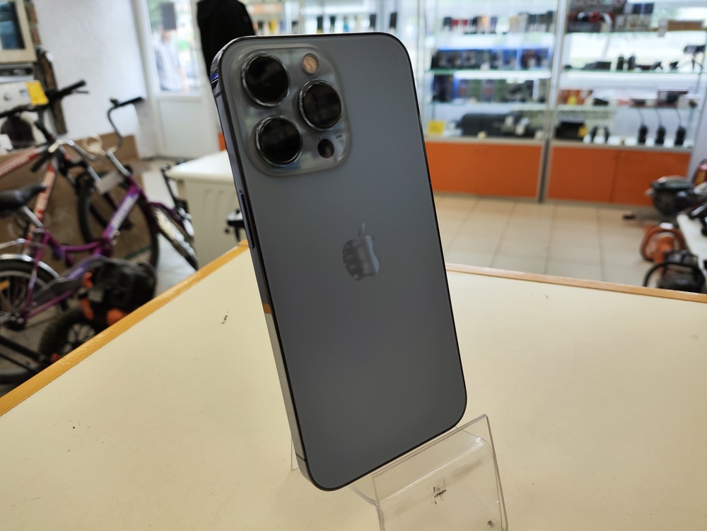 Смартфон Apple iPhone 13 Pro 128Gb
