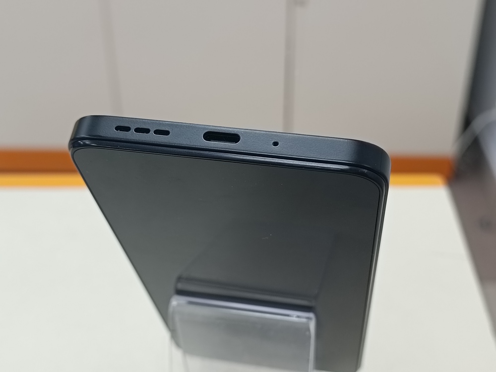 Смартфон Xiaomi Redmi 13C 8/256