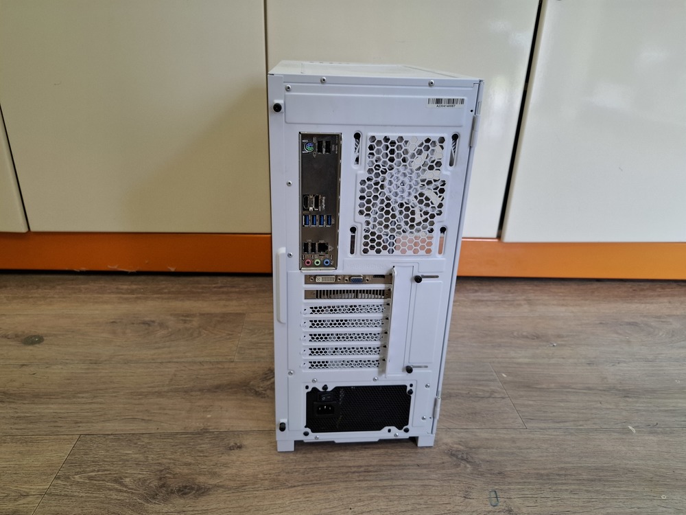 Системный блок Noname; Ryzen 5 3600, GeForce GTS 450, 16 Гб, 500 Гб, Нет