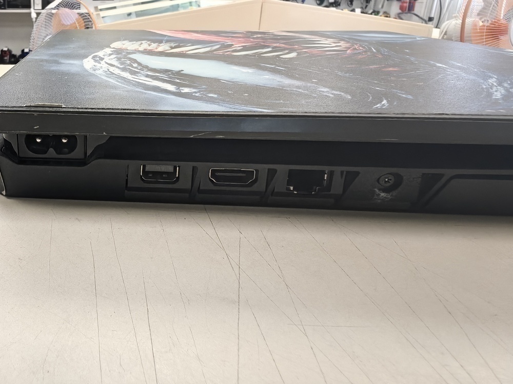 Игровая приставка PlayStation 4 Slim 1Tb Игровая приставка PlayStation 4 Slim 1Tb