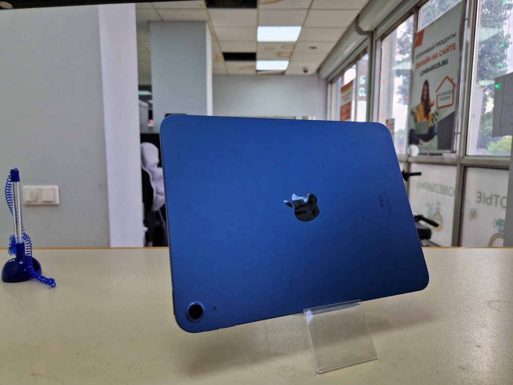 Планшет Apple iPad 10 64 ГБ (2022 A2696 (Wi-Fi)