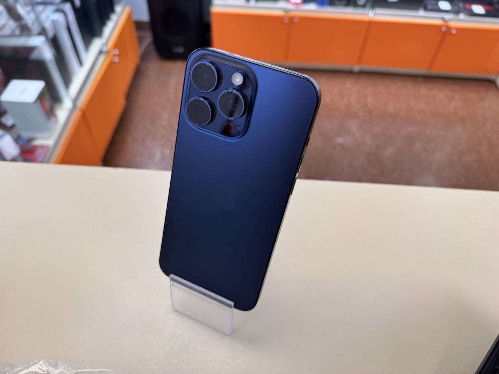 Смартфон Apple iPhone 15 Pro Max 256Gb