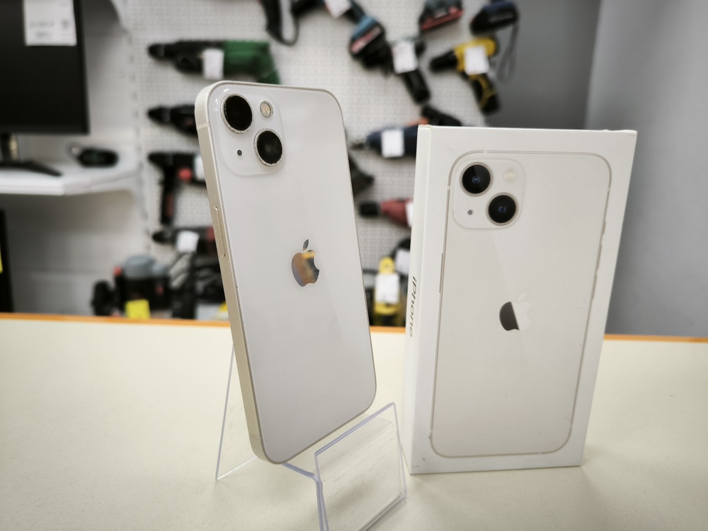 Смартфон Apple iPhone 13 128Gb