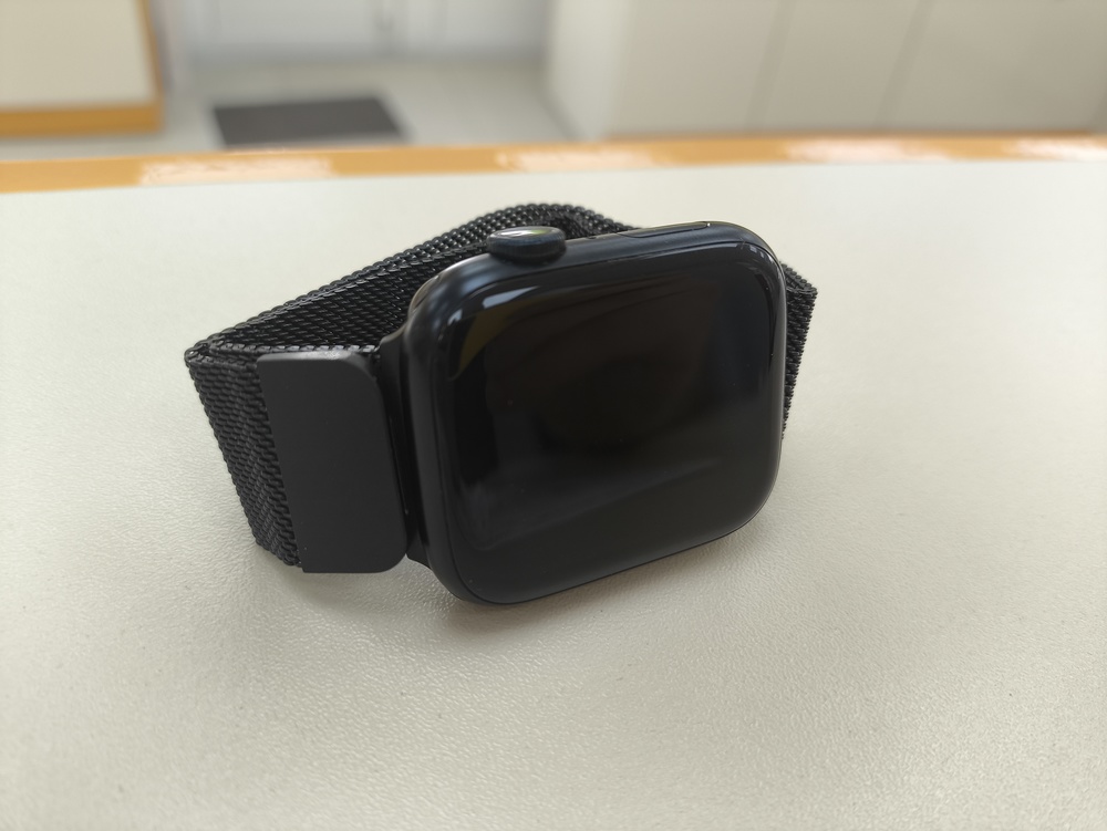 Смарт-часы Apple Watch Series 7 45mm