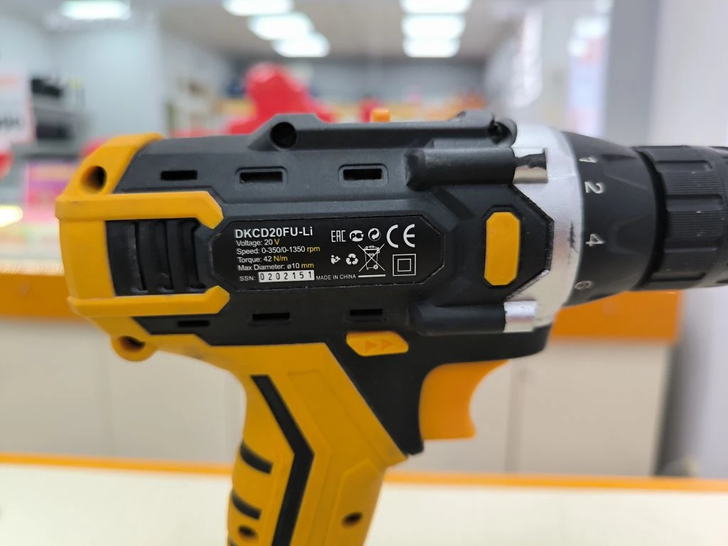 Шуруповерт Deko DKCD20FU-Li