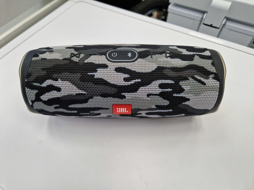 Портативная акустика JBL CHARGE 4