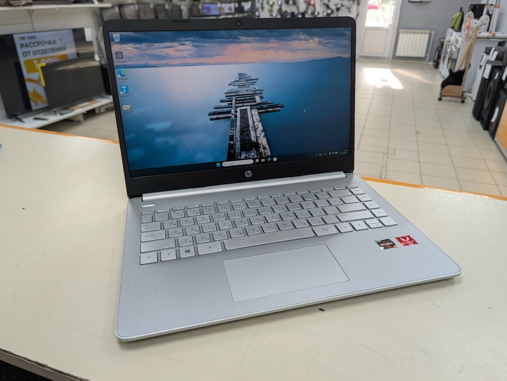 Ноутбук HP; Ryzen 5 3500U, Radeon Vega 8, 4 Гб, 512 GB, Нет