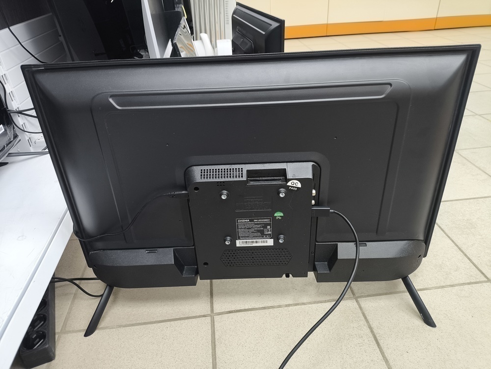 LED Телевизор Digma DM-LED32SBB31