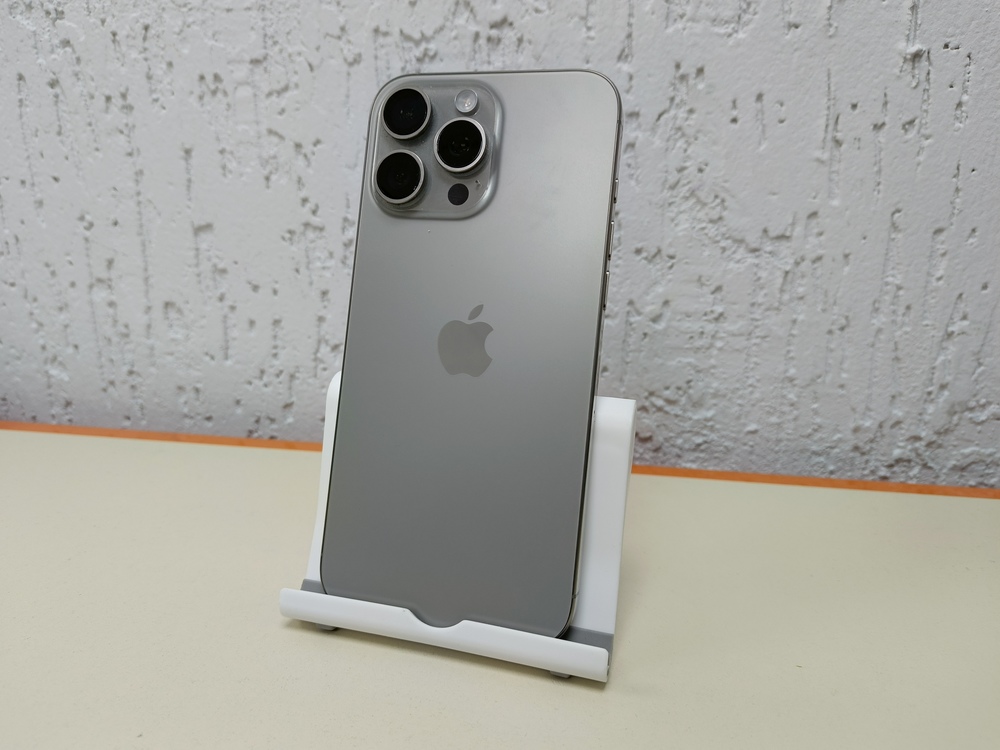 Смартфон Apple Iphone 16 Pro Max 256Gb