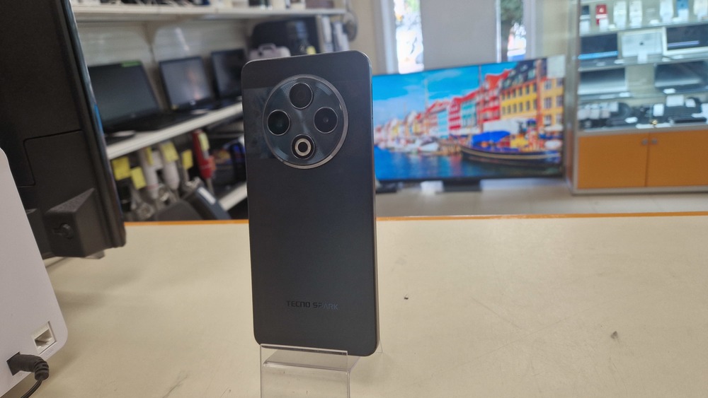 Смартфон Tecno SPARK 30 8/256