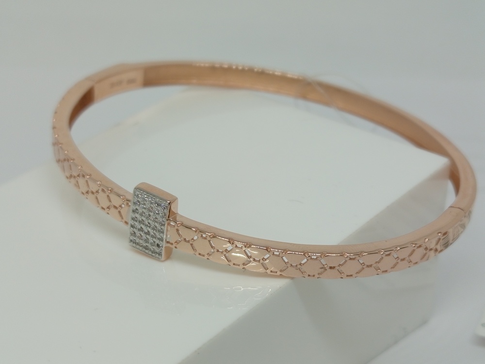 БРАСЛЕТ ЖЕСТКИЙ с камнями (Au 585)