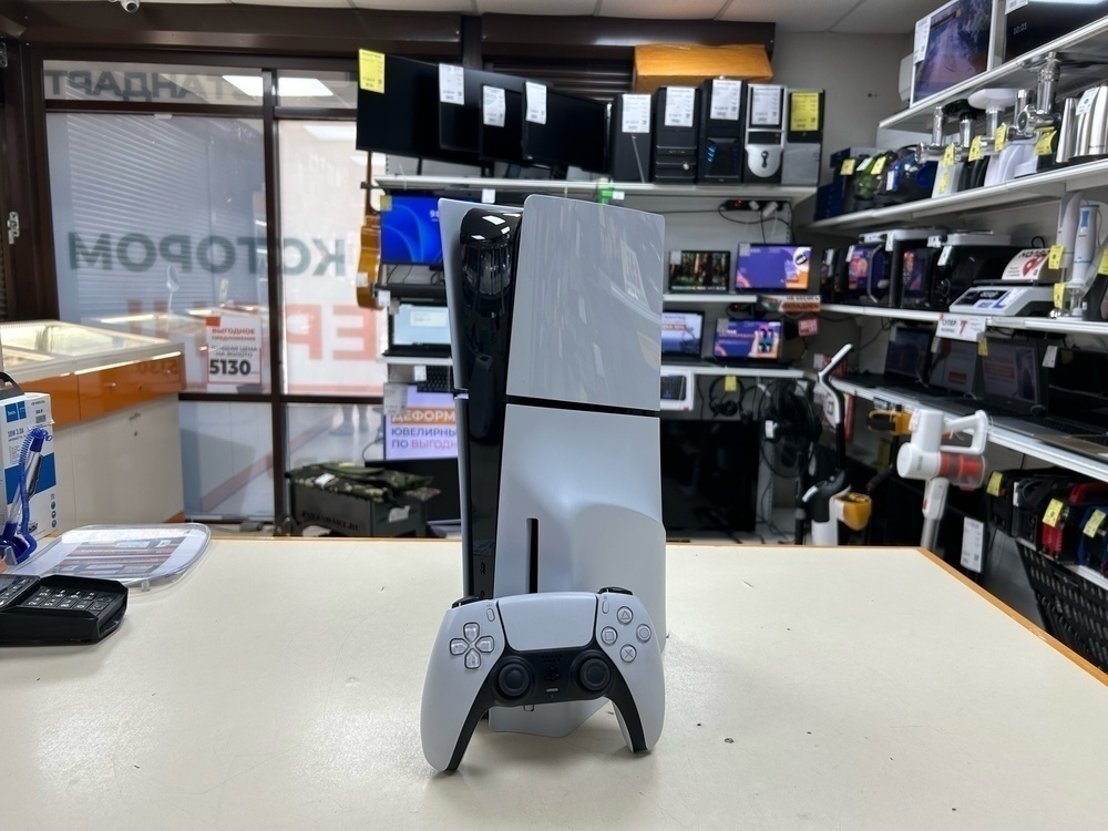Игровая приставка PlayStation 5 Slim 1TB (С дисководом)