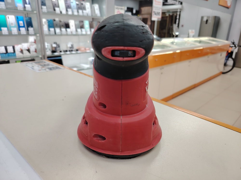 Угловая шлифмашина Elitech МШЭ 0412Э