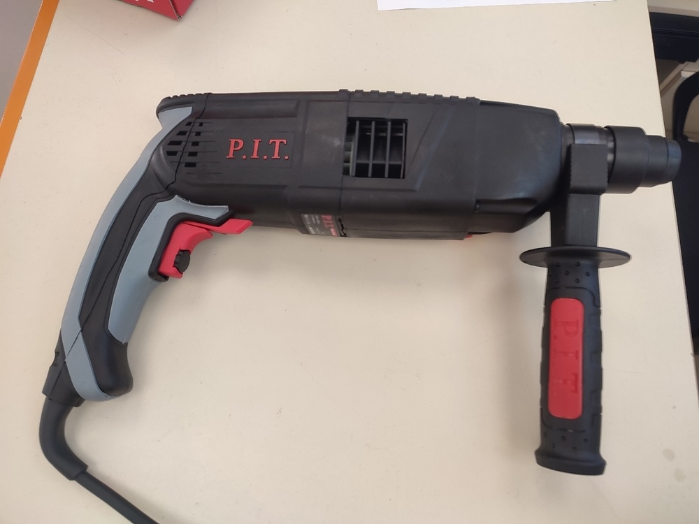 Перфоратор P.I.T. PBH24-C