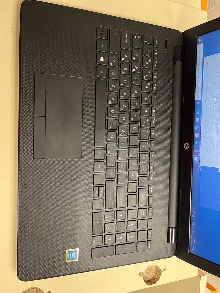 Ноутбук HP 15-bs184ur; Pentium 4417U, Intel HD Graphics 610, 4 Гб, 128 Гб, Нет