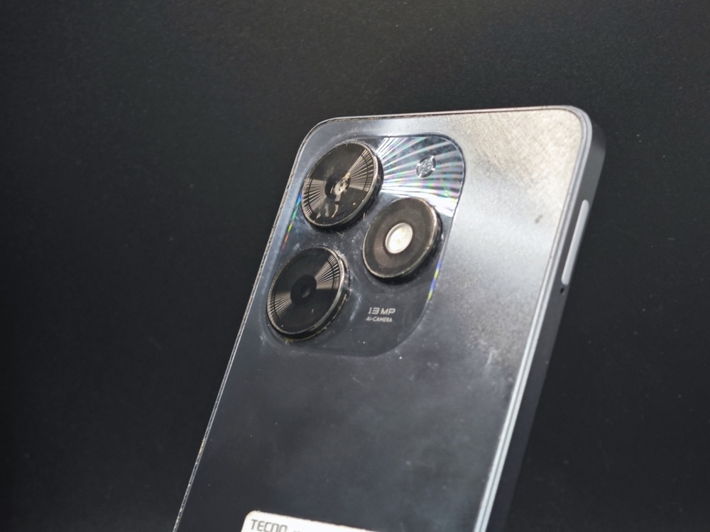 Смартфон Tecno Spark Go 2024 4/128