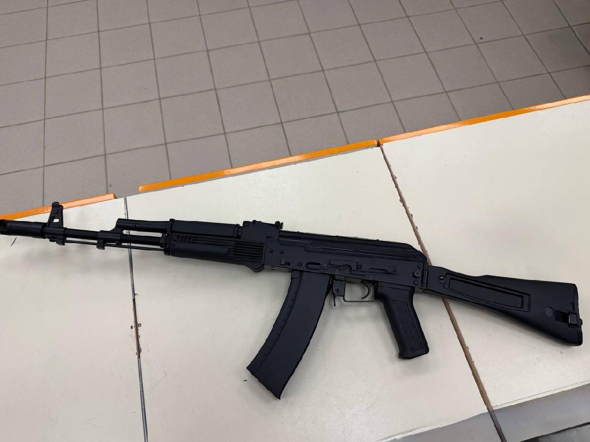 Страйкбольный автомат Cyma AK-74