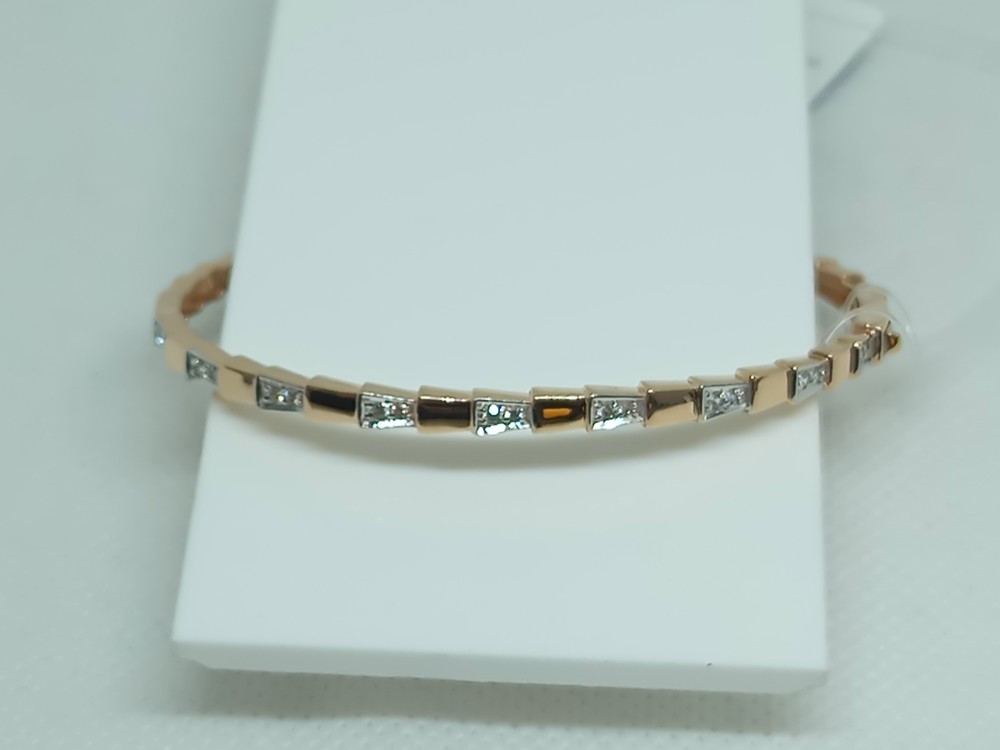 бр1364 БРАСЛЕТ ЖЕСТКИЙ с камнями (Au 585)