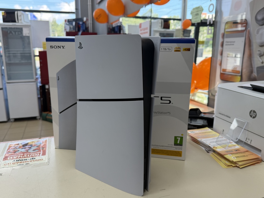 Игровая приставка PlayStation 5 Slim 1TB (С дисководом)