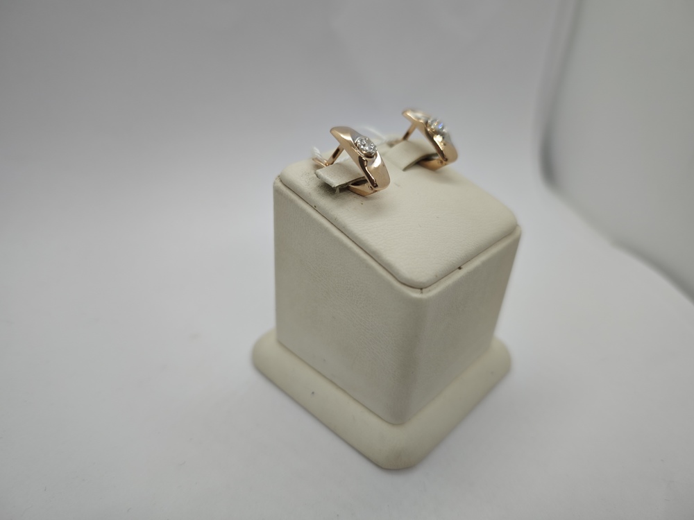 СКМ585 СЕРЬГИ С КАМНЕМ (Au 585)