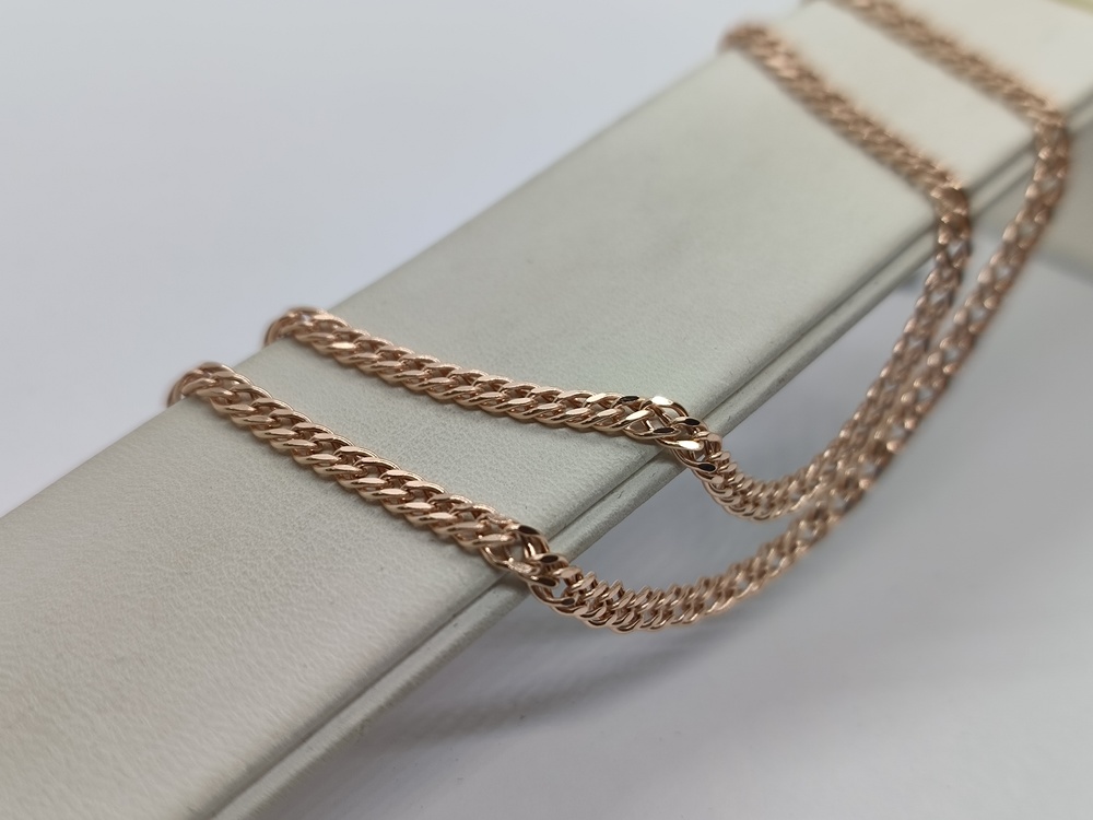 ЦЕПЬ ПУСТОТЕЛАЯ Ромб двойной (Au 585)