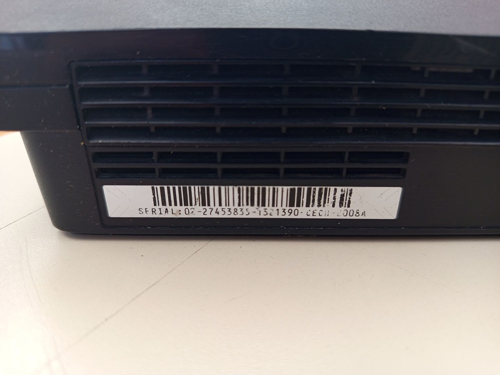 Игровая приставка PlayStation 3 250GB Игровая приставка PlayStation 3 250GB