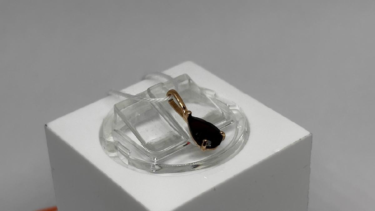 ПОДВЕСКА С КАМНЕМ (Au 585)